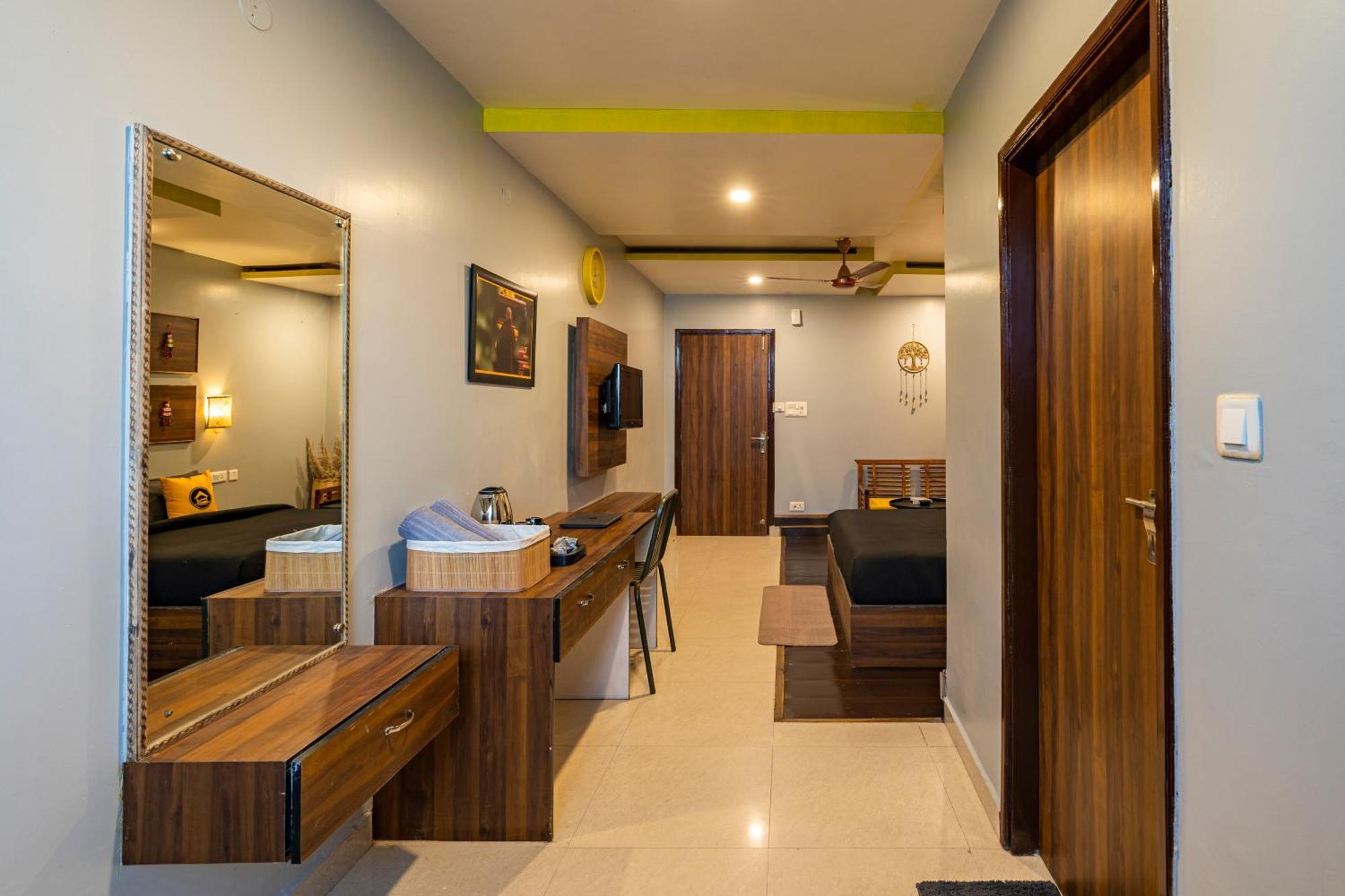 The Hosteller Mcleodganj, Mall Road McLeod Ganj Exterior foto